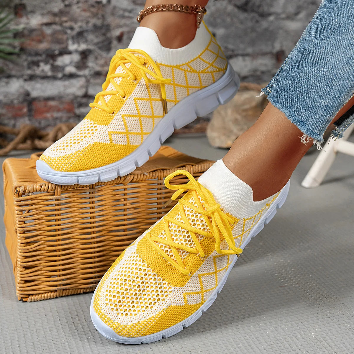 NEW KJ Women's